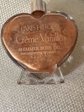 NWOT Paris Hilton Crème Vanilla Shimmer Body Oil - Bronze